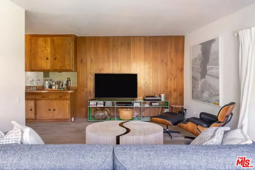 702 Cavanagh Road, Glendale, California 91207 home-pic-20